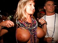 Porno videot venäjän tytöt 18 kaikki vaaleanpunainen