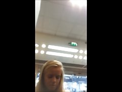 Pieni 10 porno huora, että kaveri on odottanut koko yön